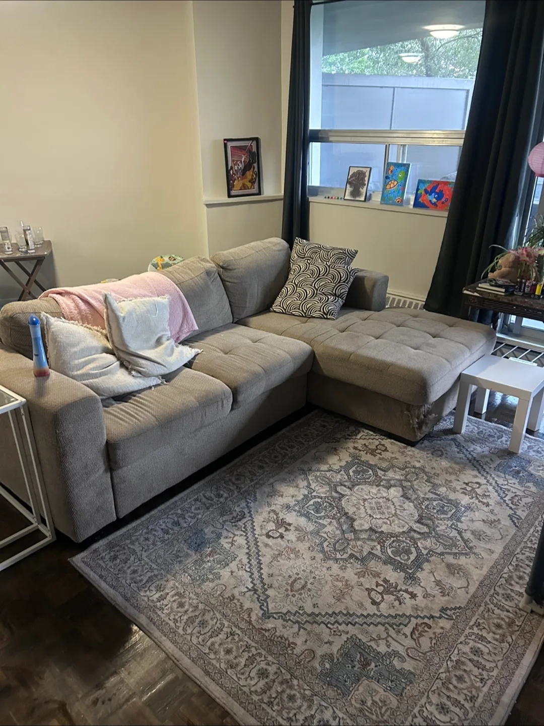 Sectional Sofa with Chaise Lounge image indicator(6)