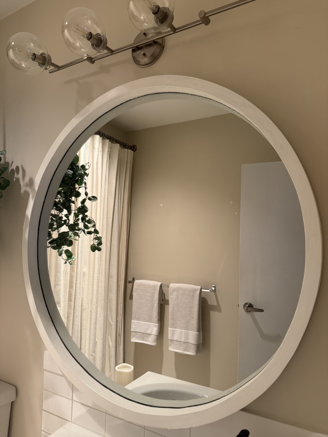 Large Round Mirror - photo 3