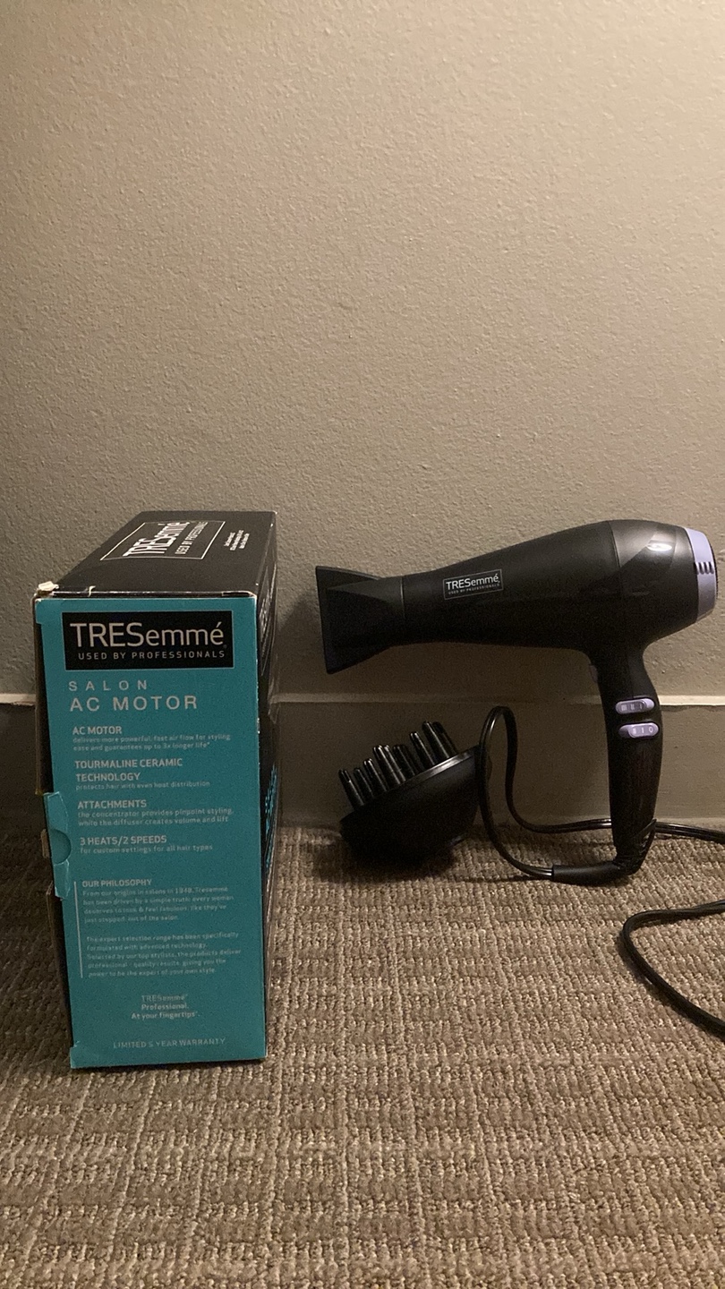 TRESemmé Salon AC Motor Hair Dryer - photo 2