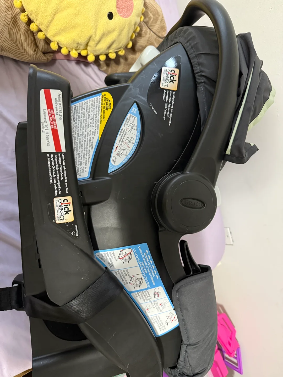 Graco SnugRide 30 Click Connect Infant Car Seat image indicator(2)