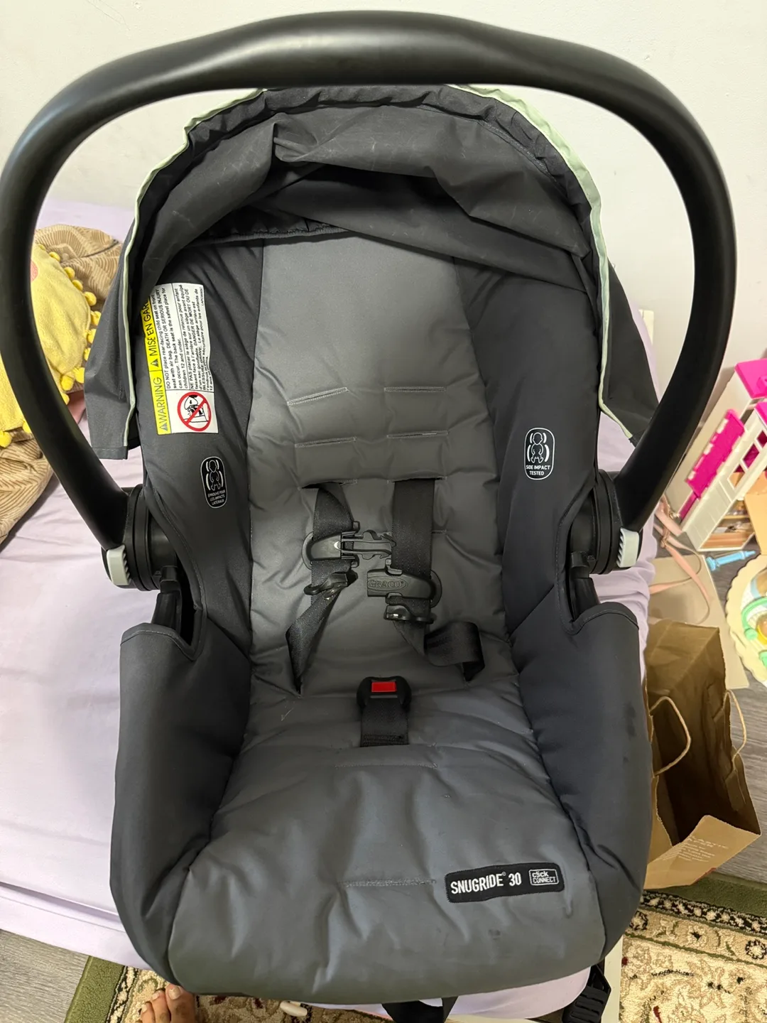 Graco SnugRide 30 Click Connect Infant Car Seat