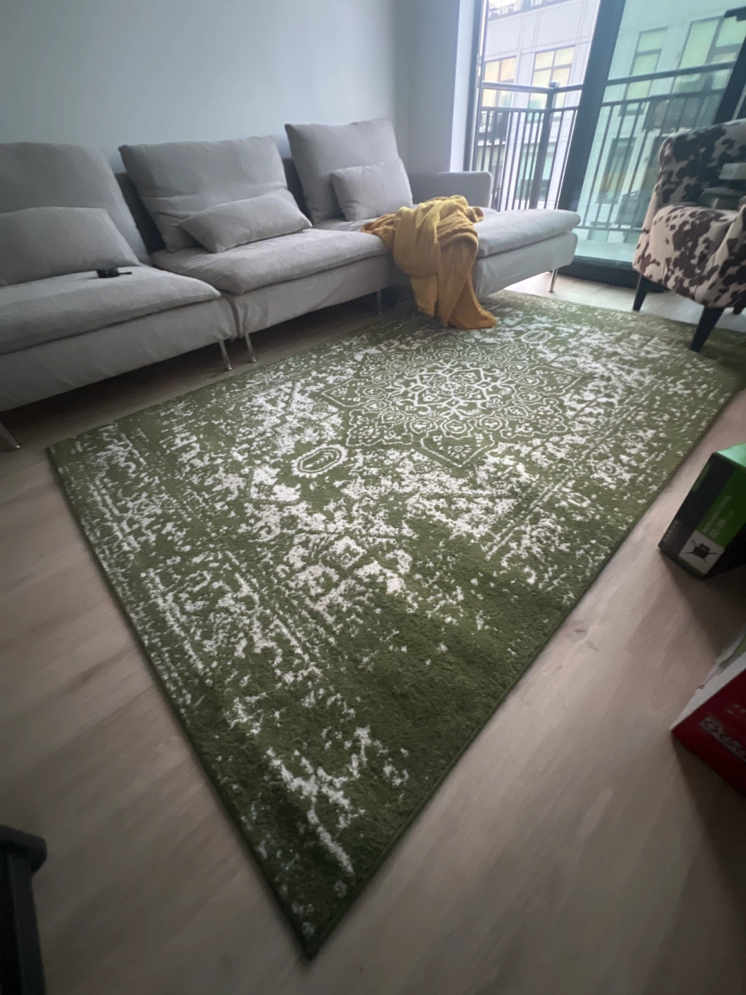 5x8 Green Area Rug - photo 2