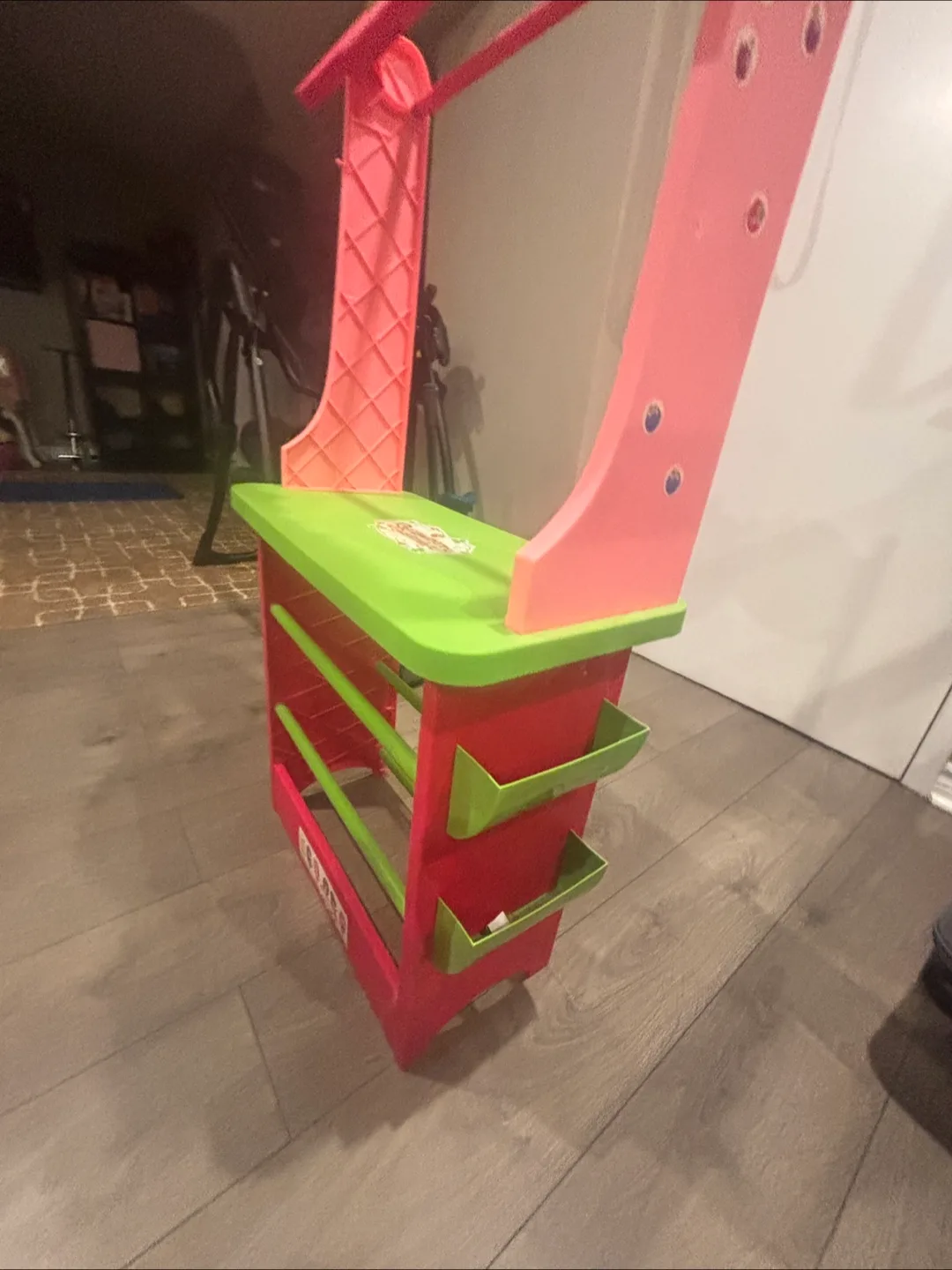 Strawberry Shortcake Kids Market Stand image indicator(4)