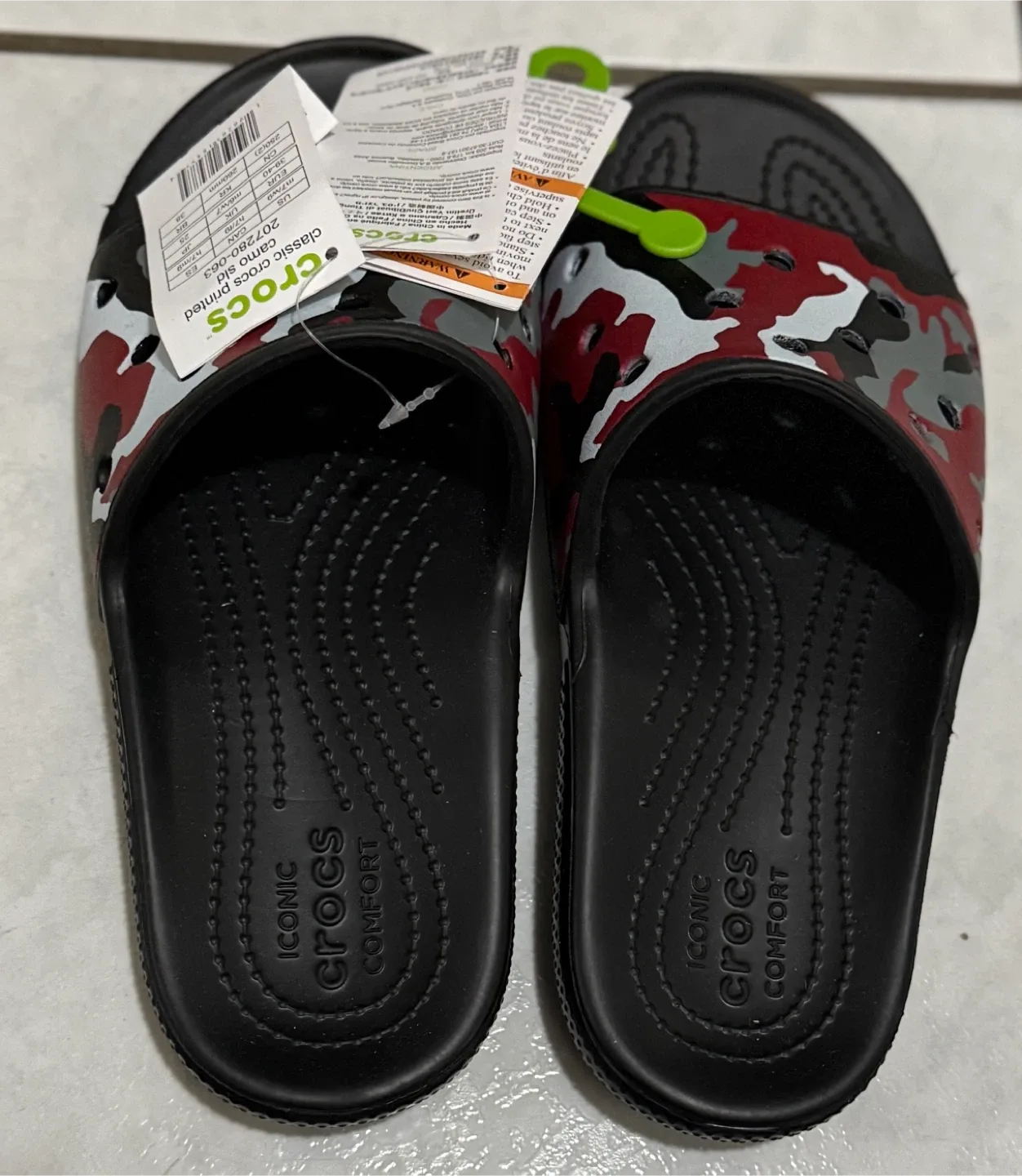 Crocs Classic Camo Printed Slide EU39-40/W7-9 thumbnail