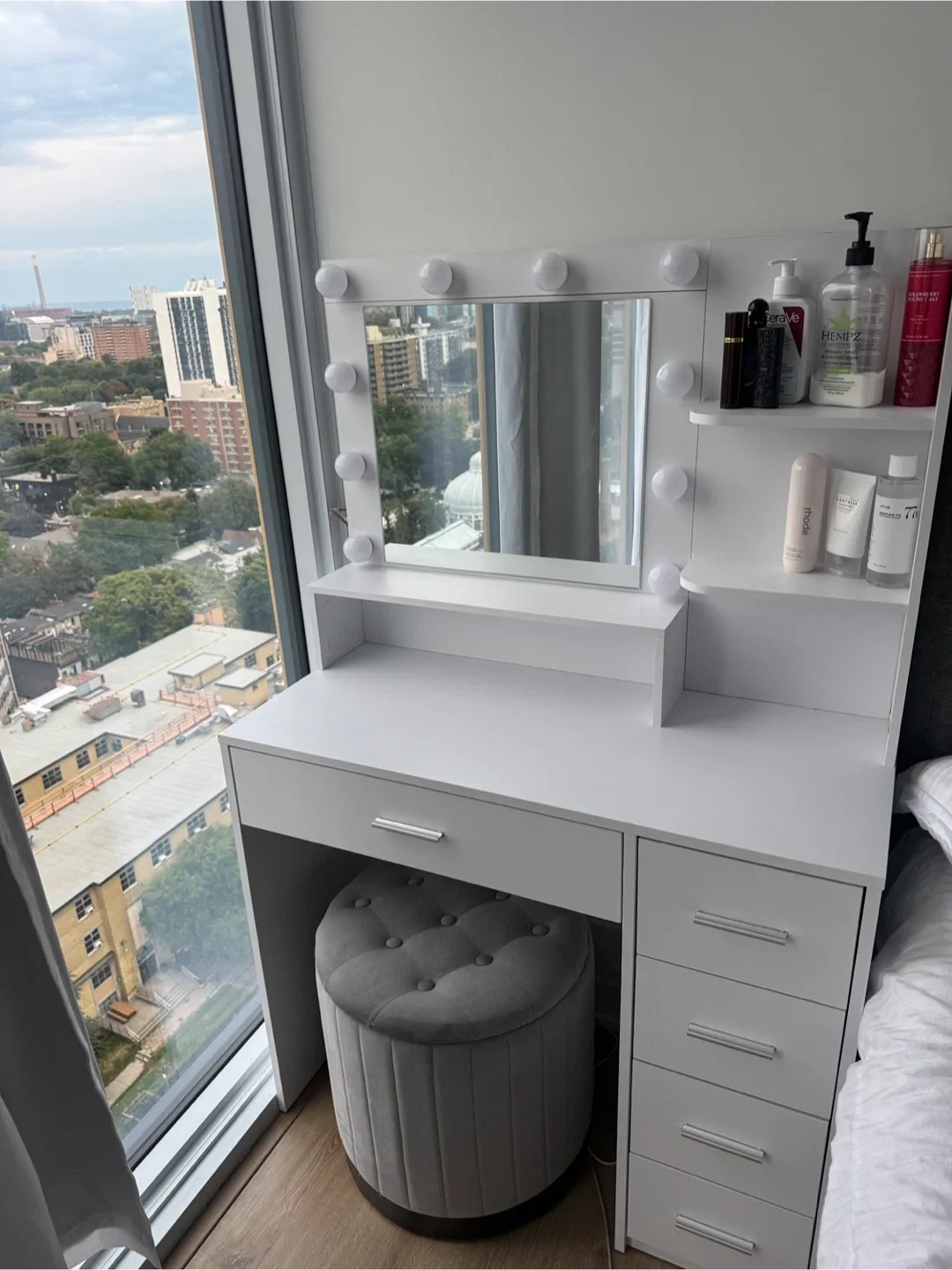 Vanity Table with Lighted Mirror & Stool thumbnail