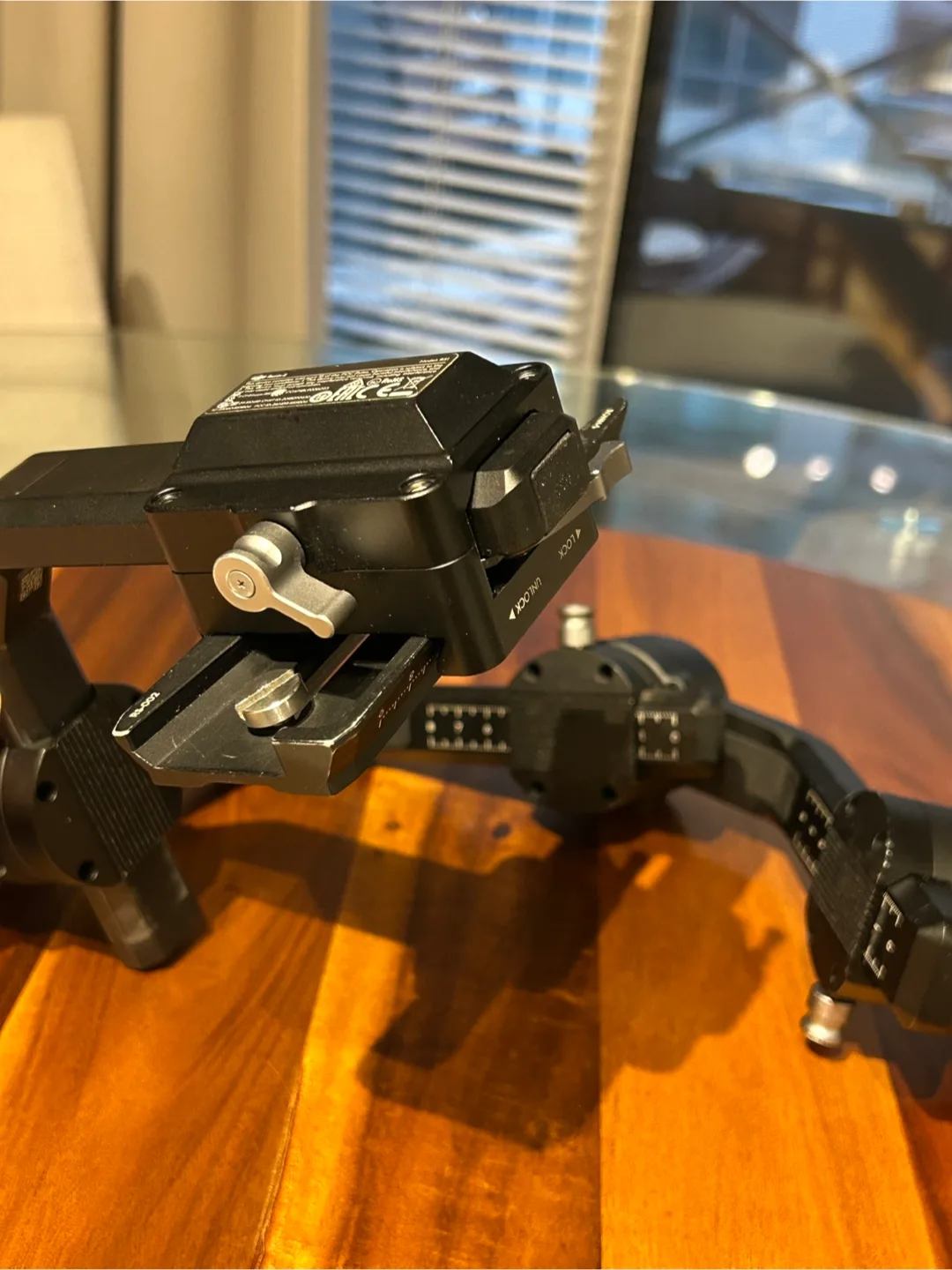 DJI Ronin-S (Model RS1) – Gimbal Stabilizer image indicator(3)