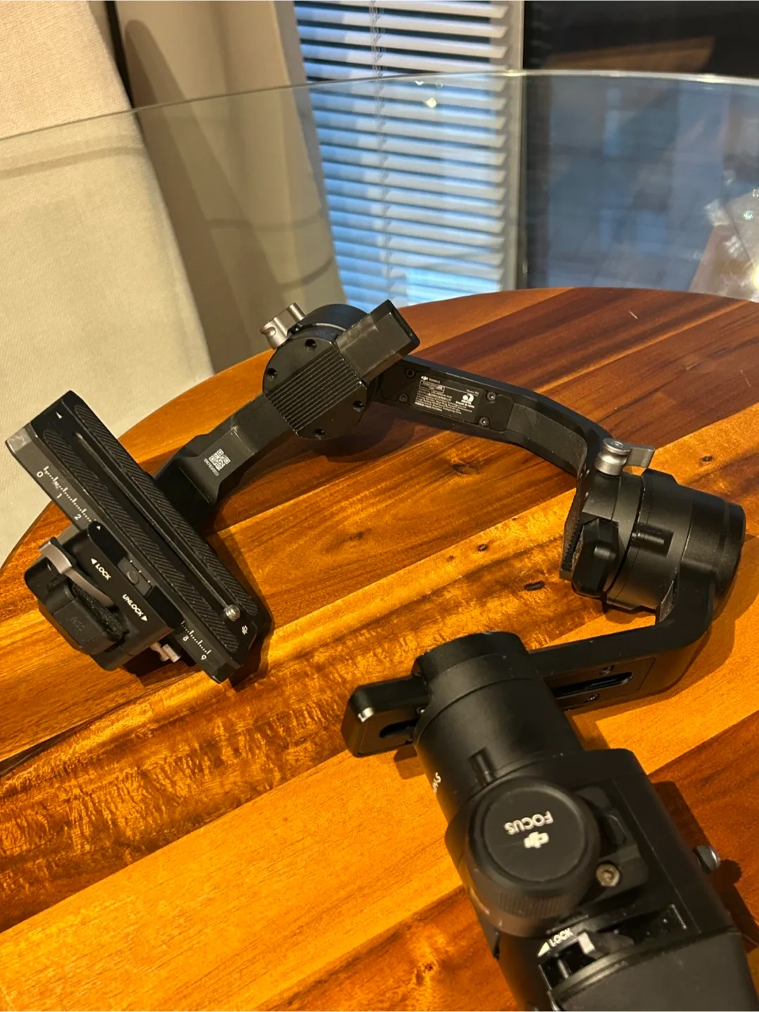 DJI Ronin-S (Model RS1) – Gimbal Stabilizer image indicator(2)