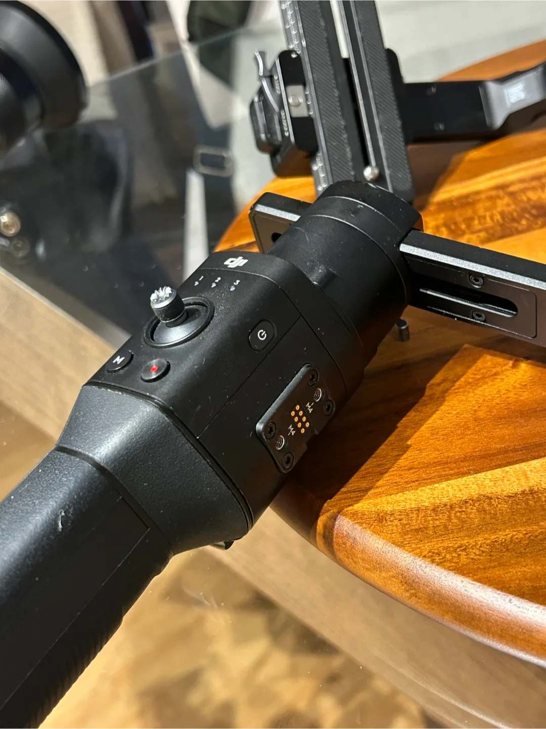 DJI Ronin-S (Model RS1) – Gimbal Stabilizer image indicator(5)