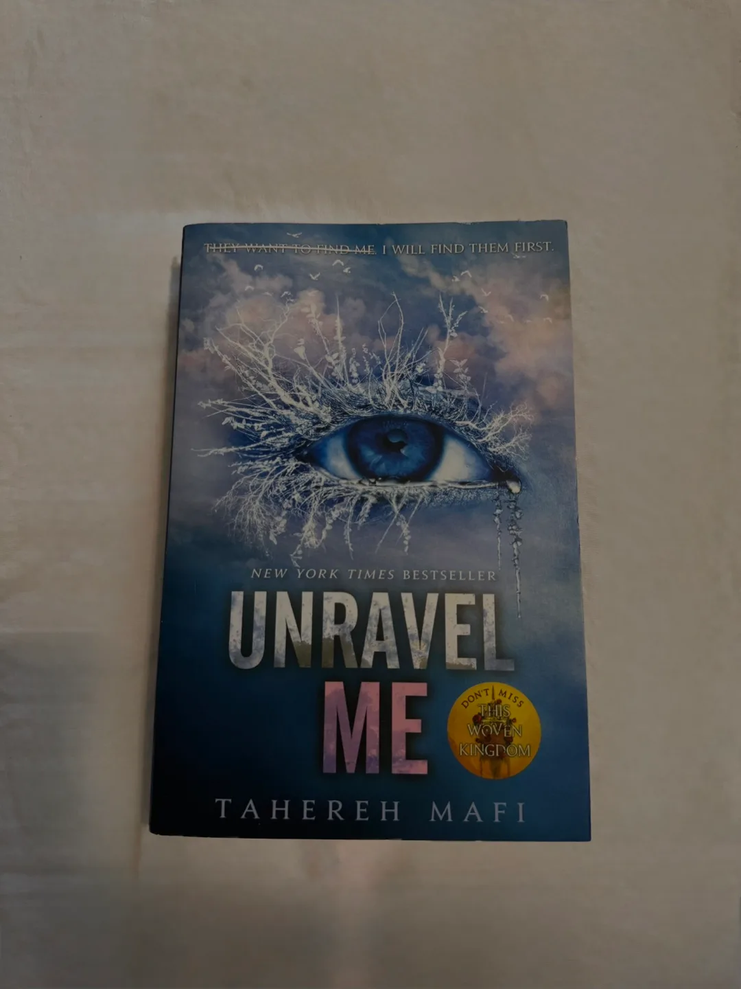 Unravel Me by Tahereh Mafi thumbnail