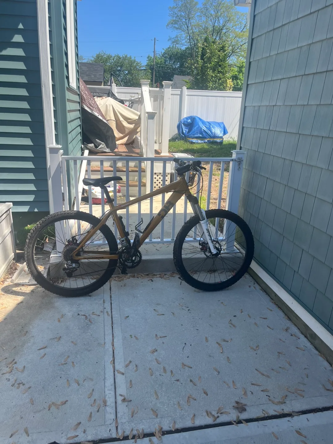 Diamondback Response Comp Mountain Bike thumbnail