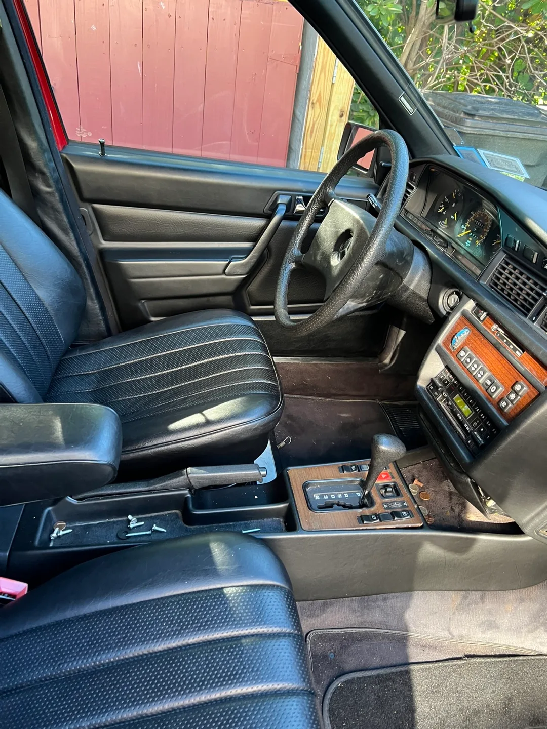 1985 Mercedes-Benz 190E Red Sedan 56489 original miles image indicator(6)