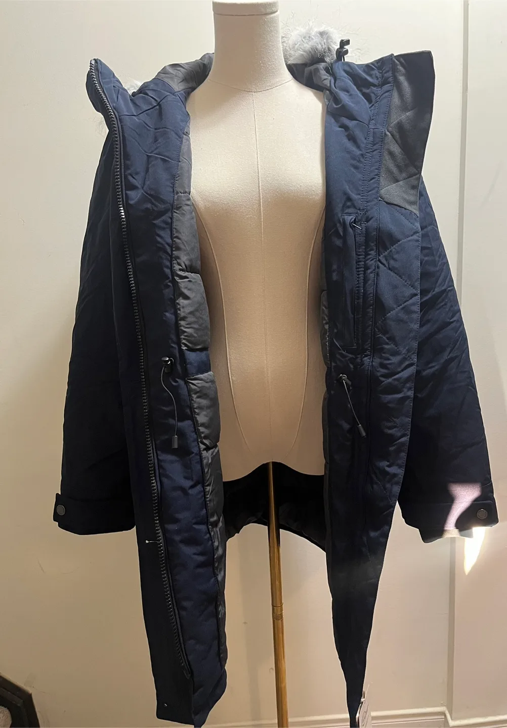 Wantdo Women's Navy Winter Jacket Parka with Hood, Size Large image indicator(8)