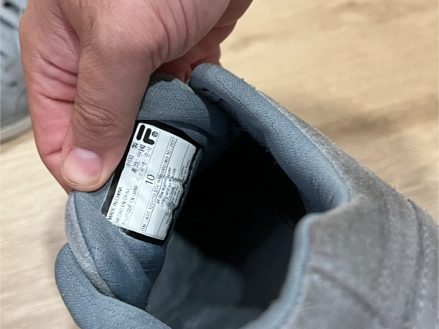 Fila Men's Suede Sneakers - Size 10 image indicator(4)