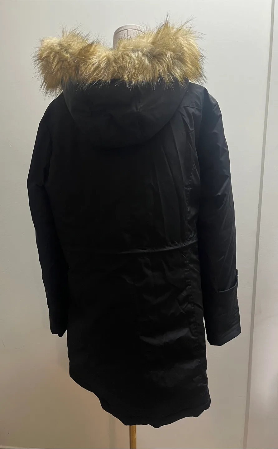 Nutexrol Women's Black Parka with Faux Fur Hood sz Large image indicator(6)