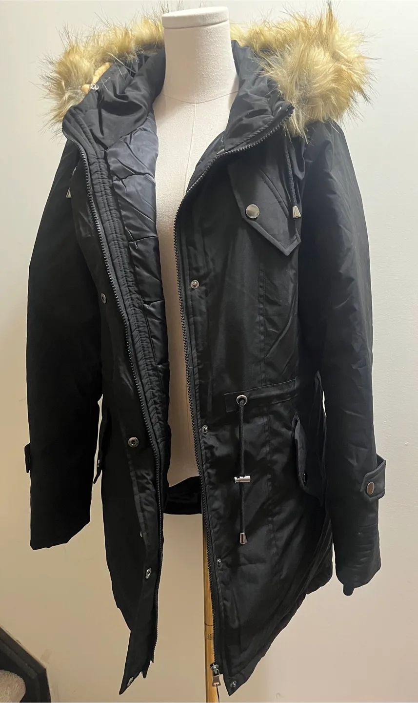 Nutexrol Women's Black Parka with Faux Fur Hood sz Large image indicator(8)