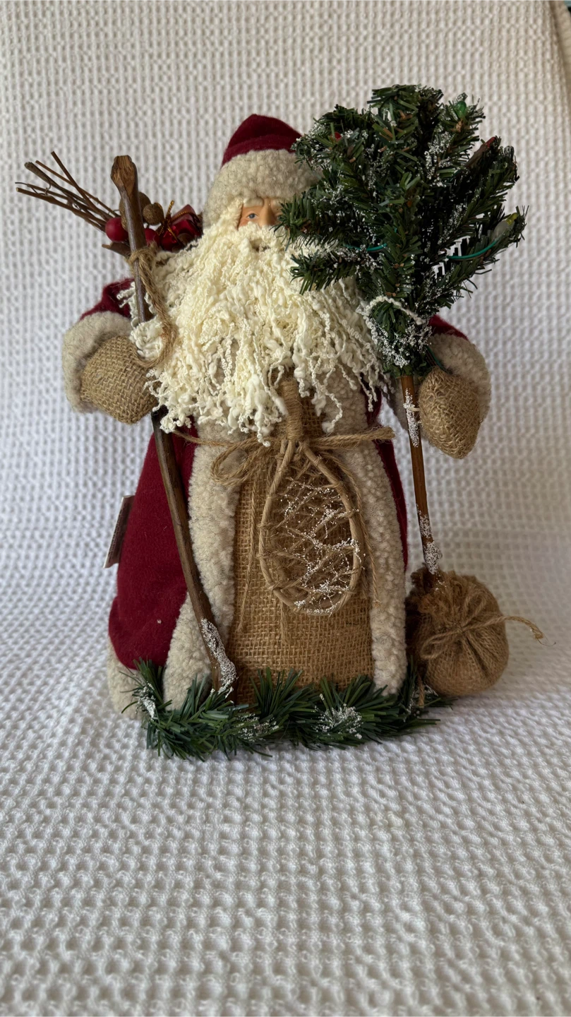 Santa Claus Figurine