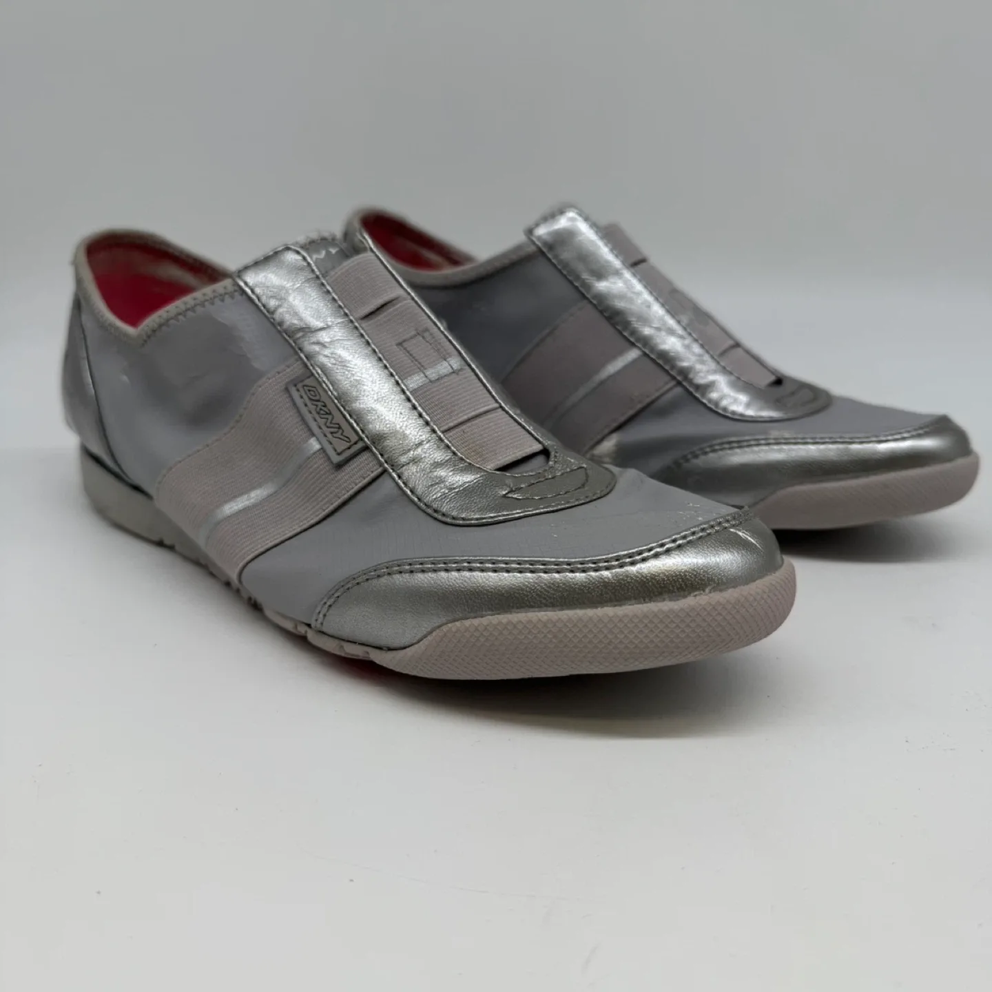 DKNY Women’s – Silver/Grey – Size 8.5 (EU 39) – Like New thumbnail