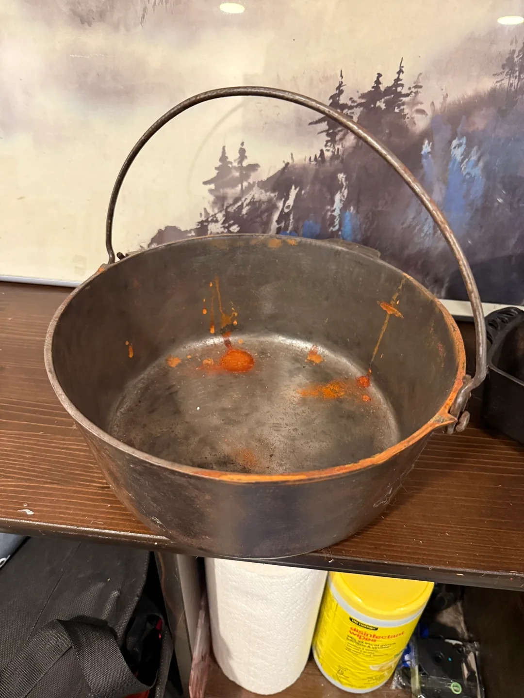 Cast Iron Dutch Oven thumbnail