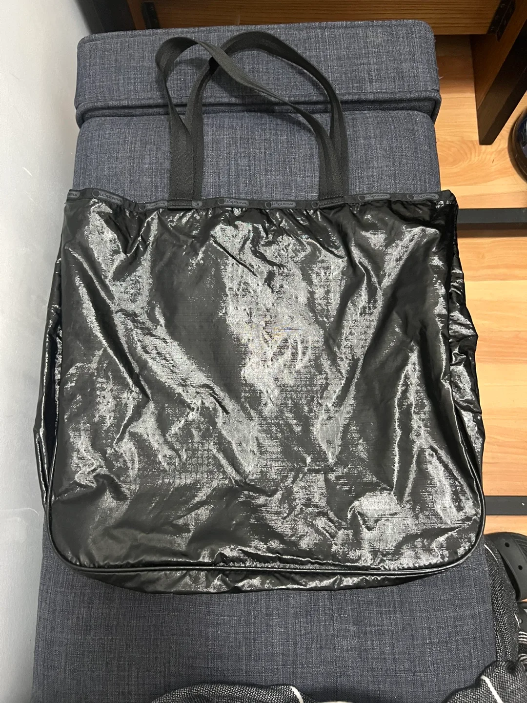 LeSportsac Black Tote Bag image indicator(2)