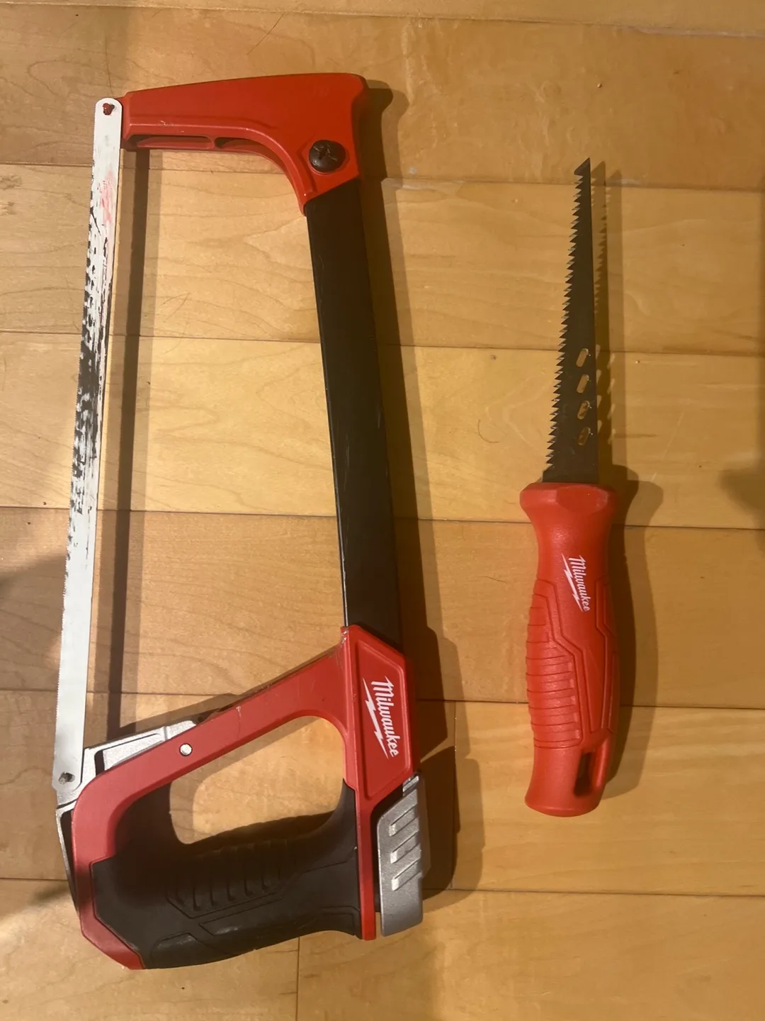 Milwaukee Hand Saw and Jab Saw Combo