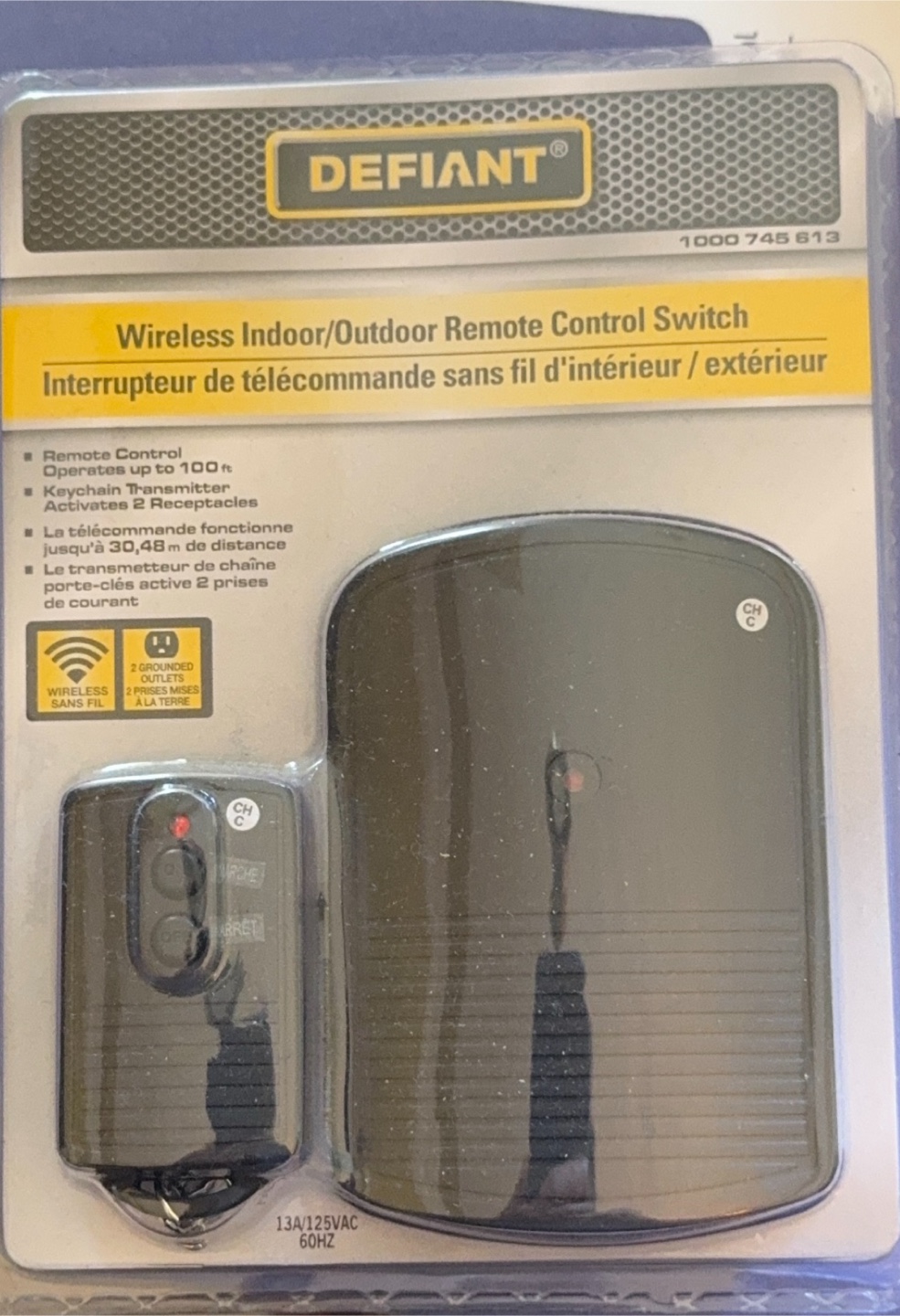 Defiant Wireless Indoor/Outdoor Remote Control Switch