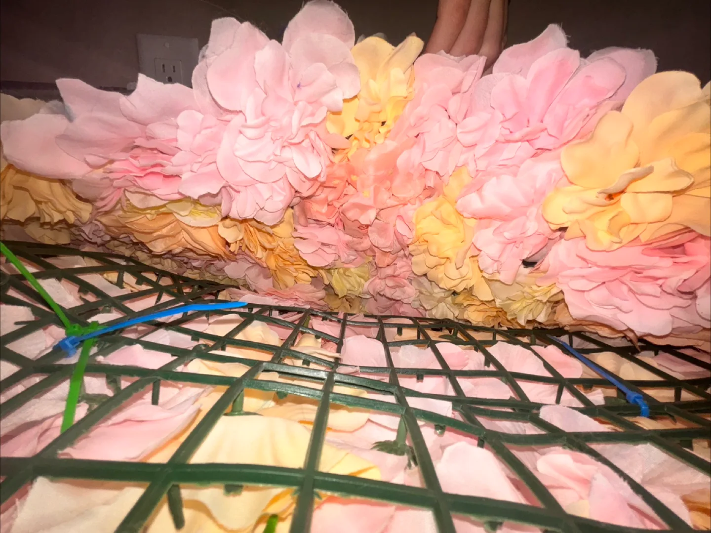 Flower Wall Backdrop image indicator(3)