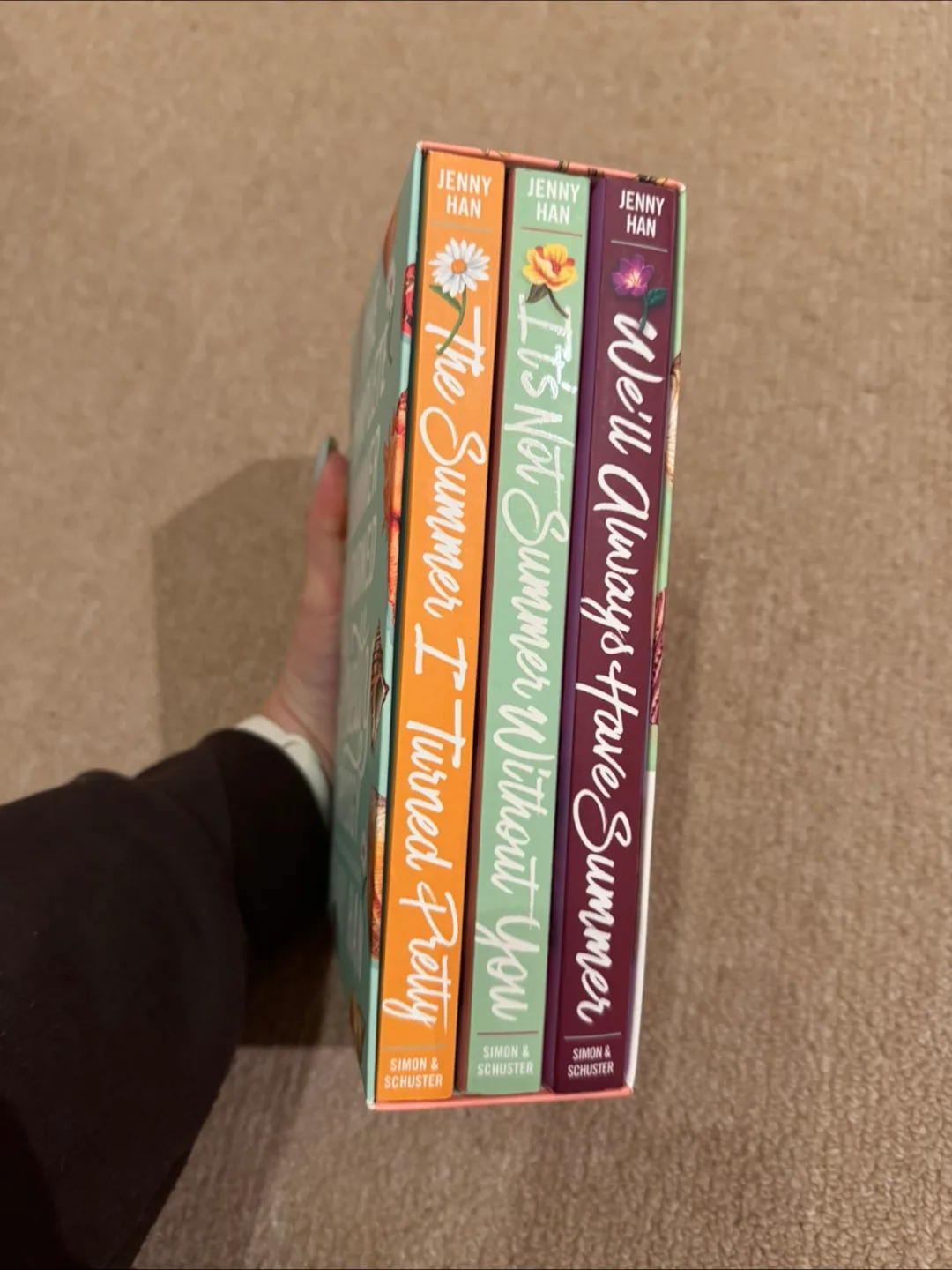 The Summer I Turned Pretty Trilogy by Jenny Han image indicator(2)