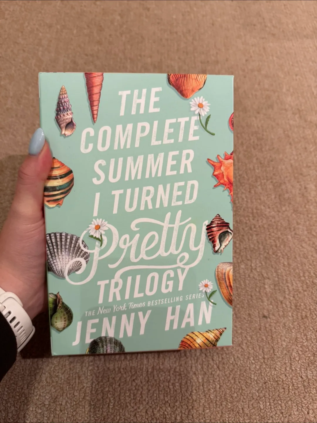 The Summer I Turned Pretty Trilogy by Jenny Han image indicator(3)