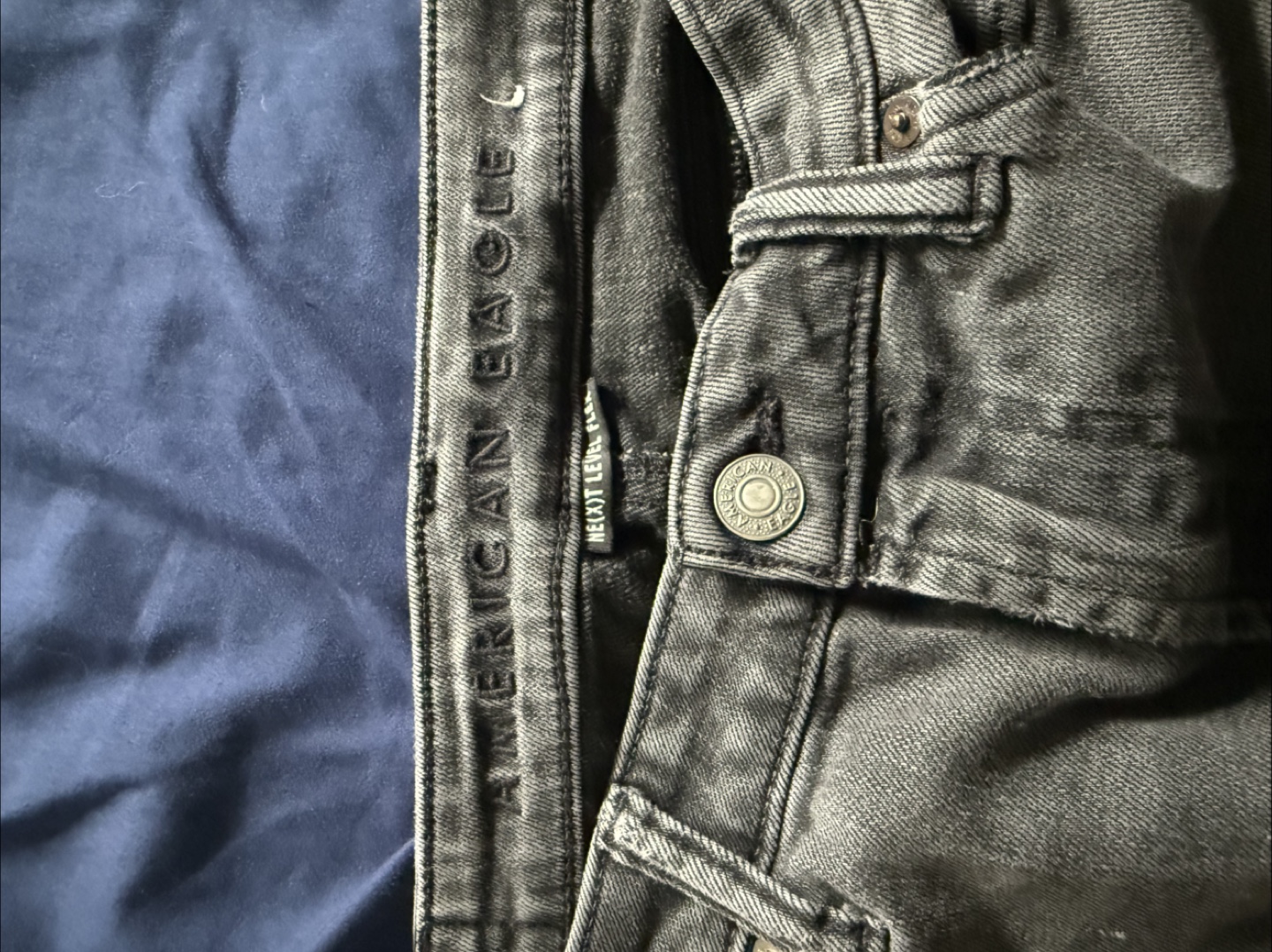 American Eagle Grey Jeans