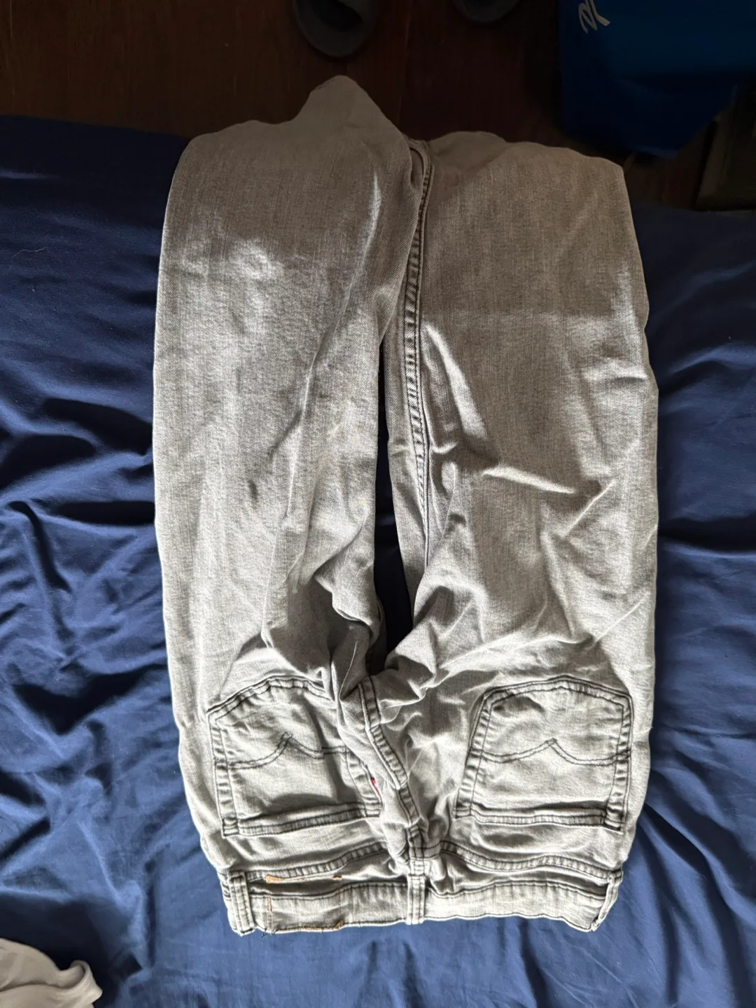 Levi's Grey Jeans thumbnail