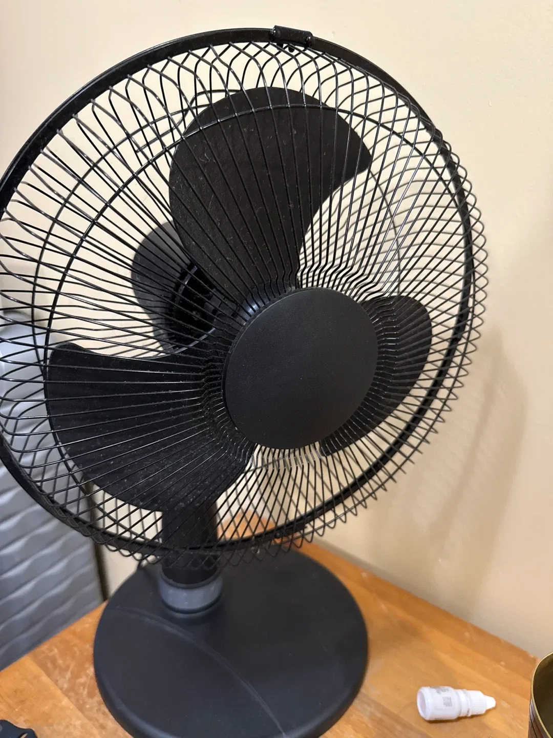 Black Table Fan thumbnail