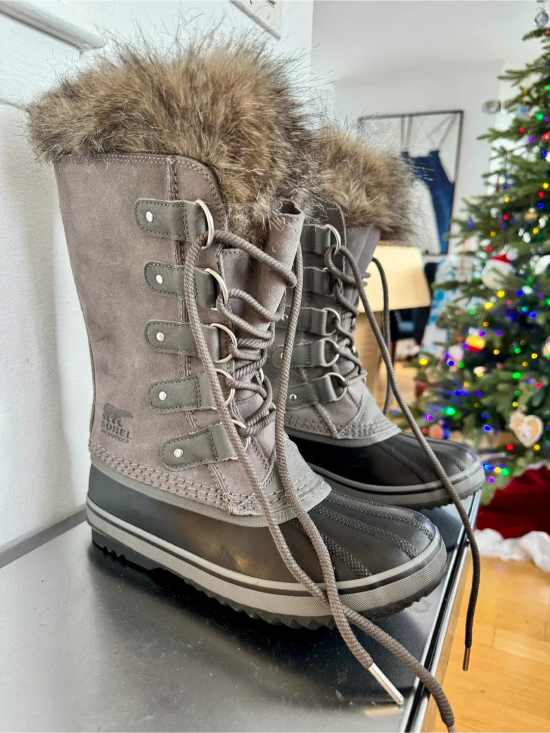 Sorel Joan of Arctic Waterproof Women's Snow Boots | Size 6.5 image indicator(3)