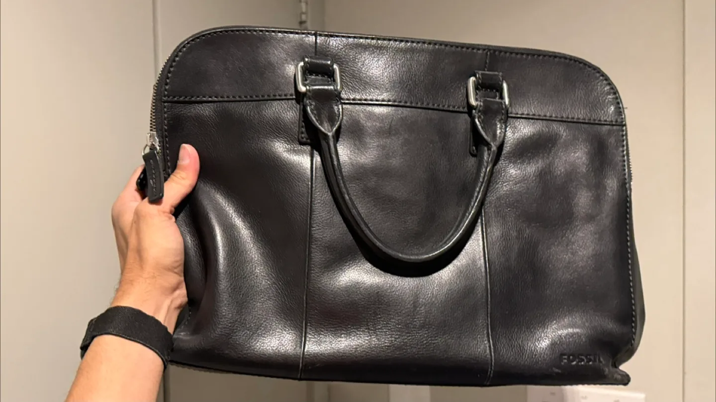 Fossil briefcase image indicator(2)