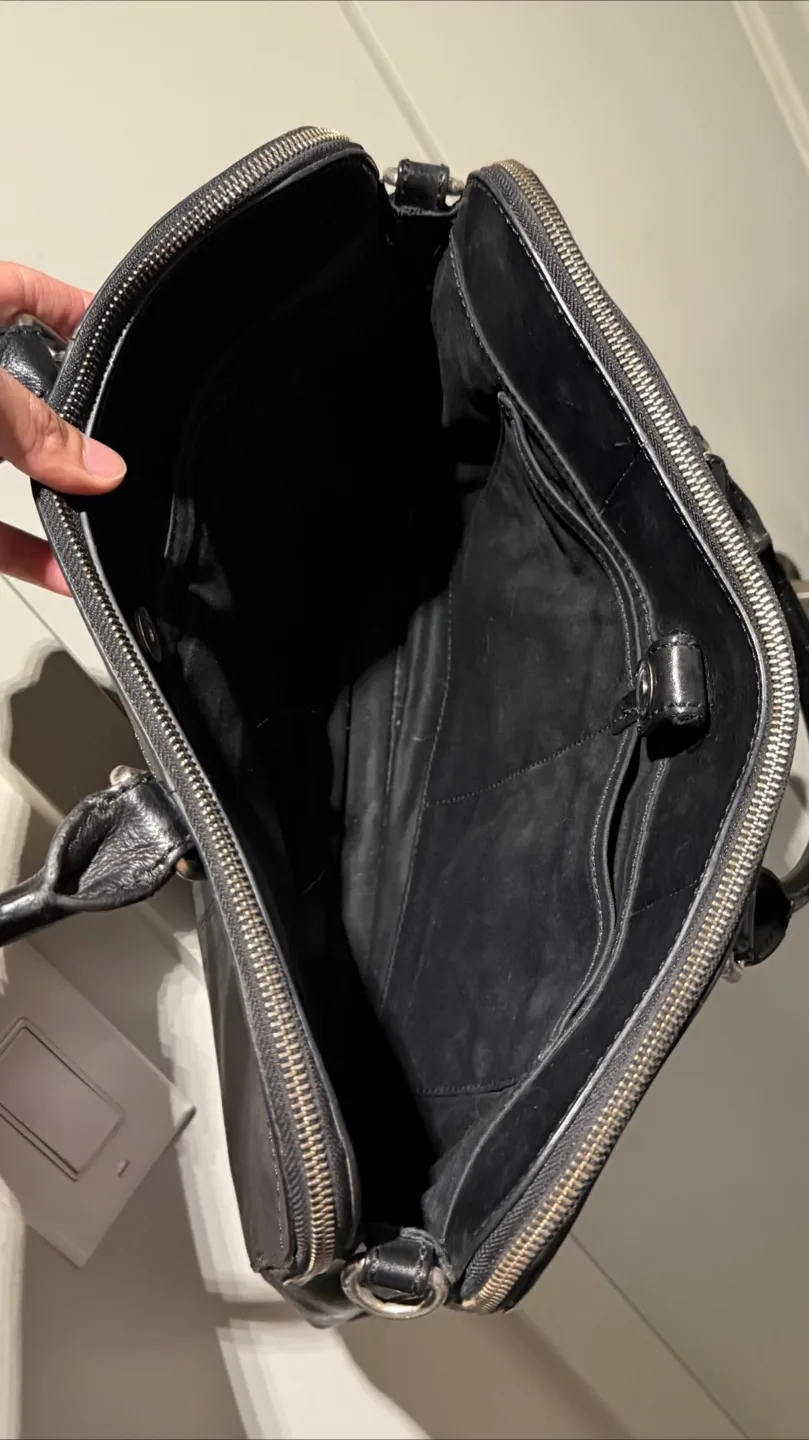 Fossil briefcase image indicator(4)