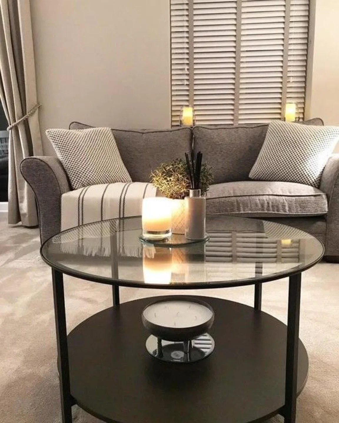 VITTSJÖ Coffee Table - Black-Brown/Glass - 29 1/2"