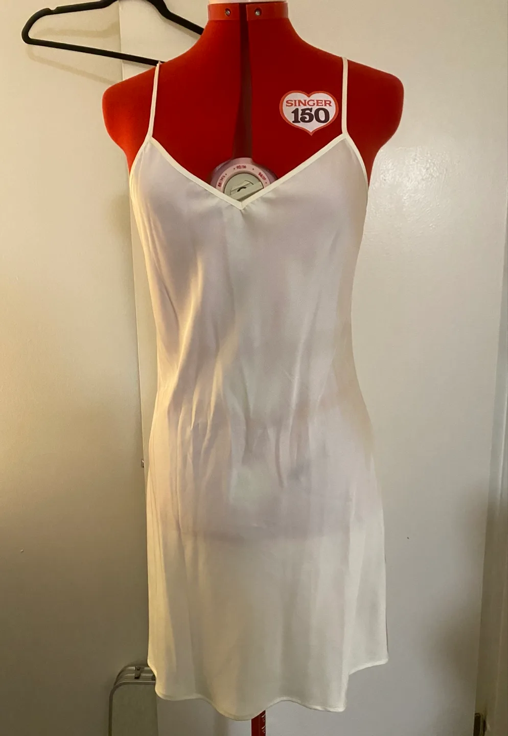 Marciano Guess silk Floral Maxi Dress - Size 6 image indicator(3)