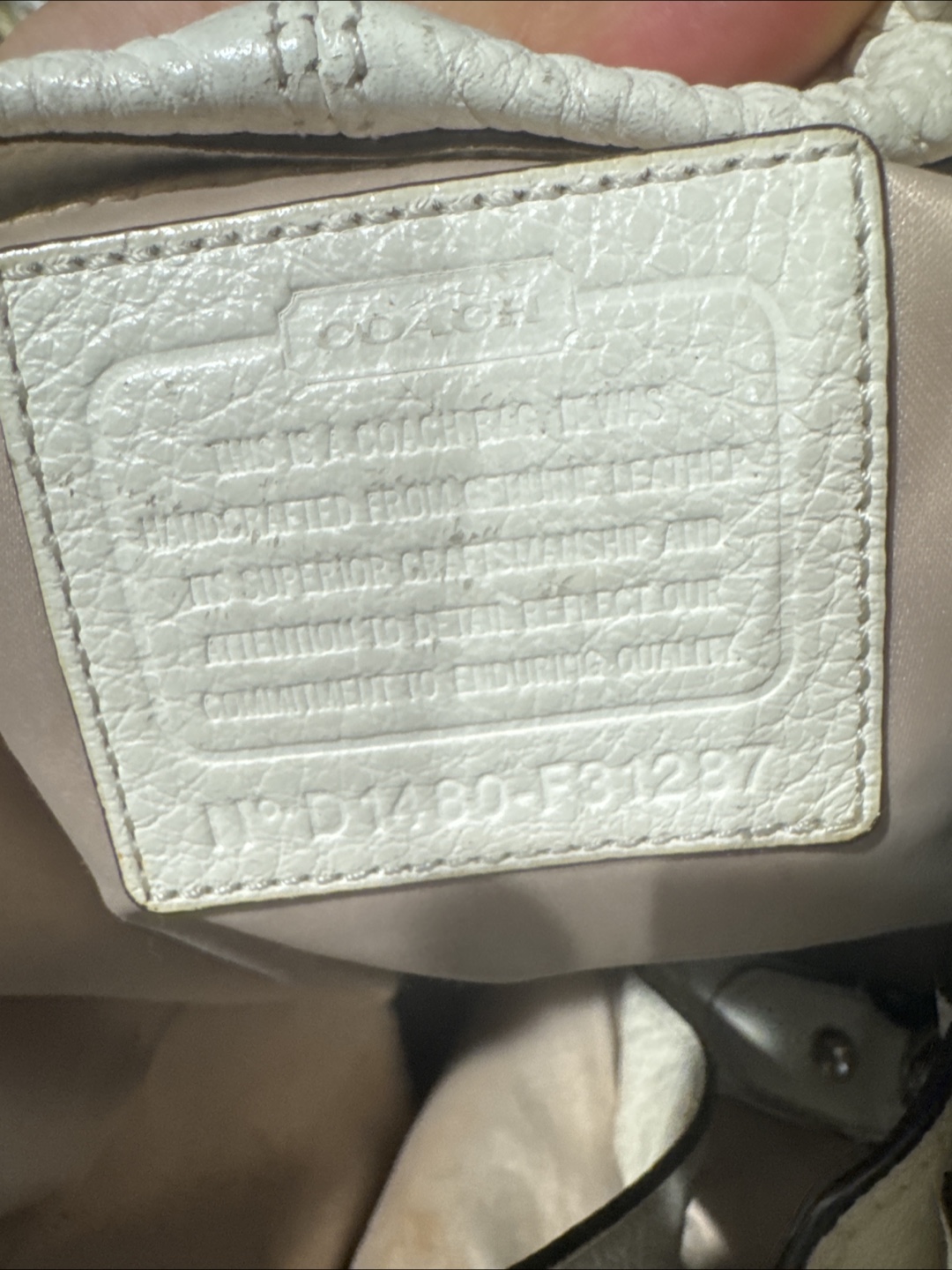 COACH Ivory Leather Hobo Bag F31287 - photo 3