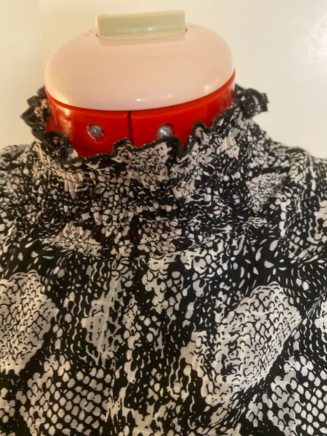 INTHEBEGINNING Los Angeles Dress - Size L image indicator(2)