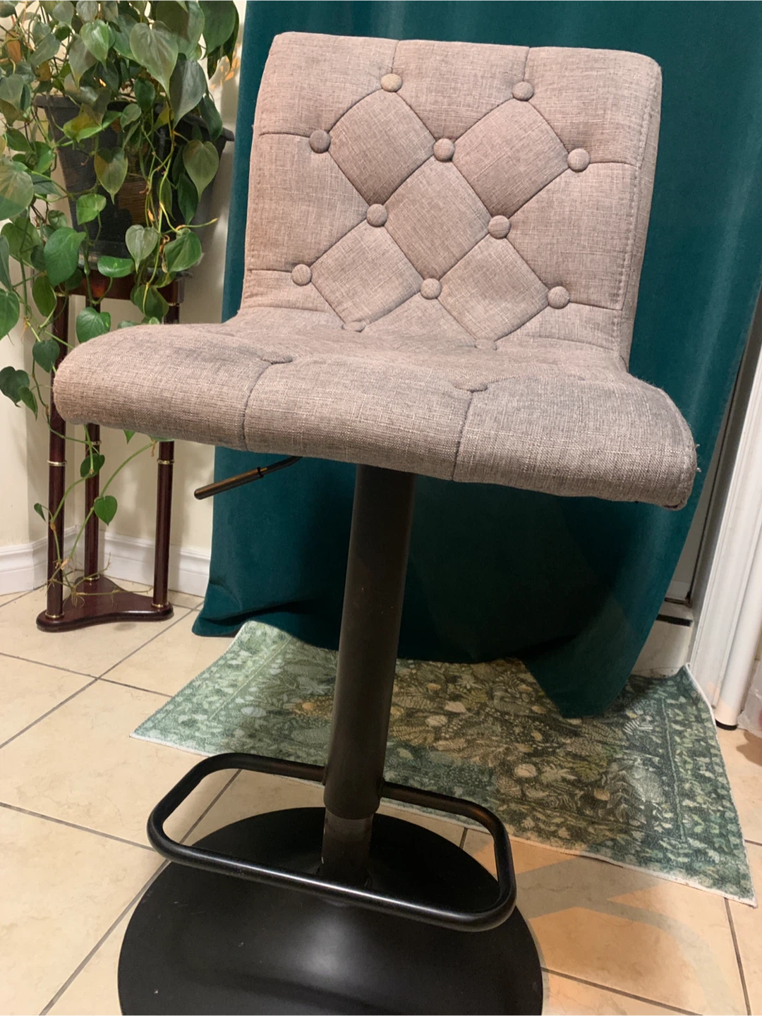 Grey Tufted Swivel Bar Stool - photo 3