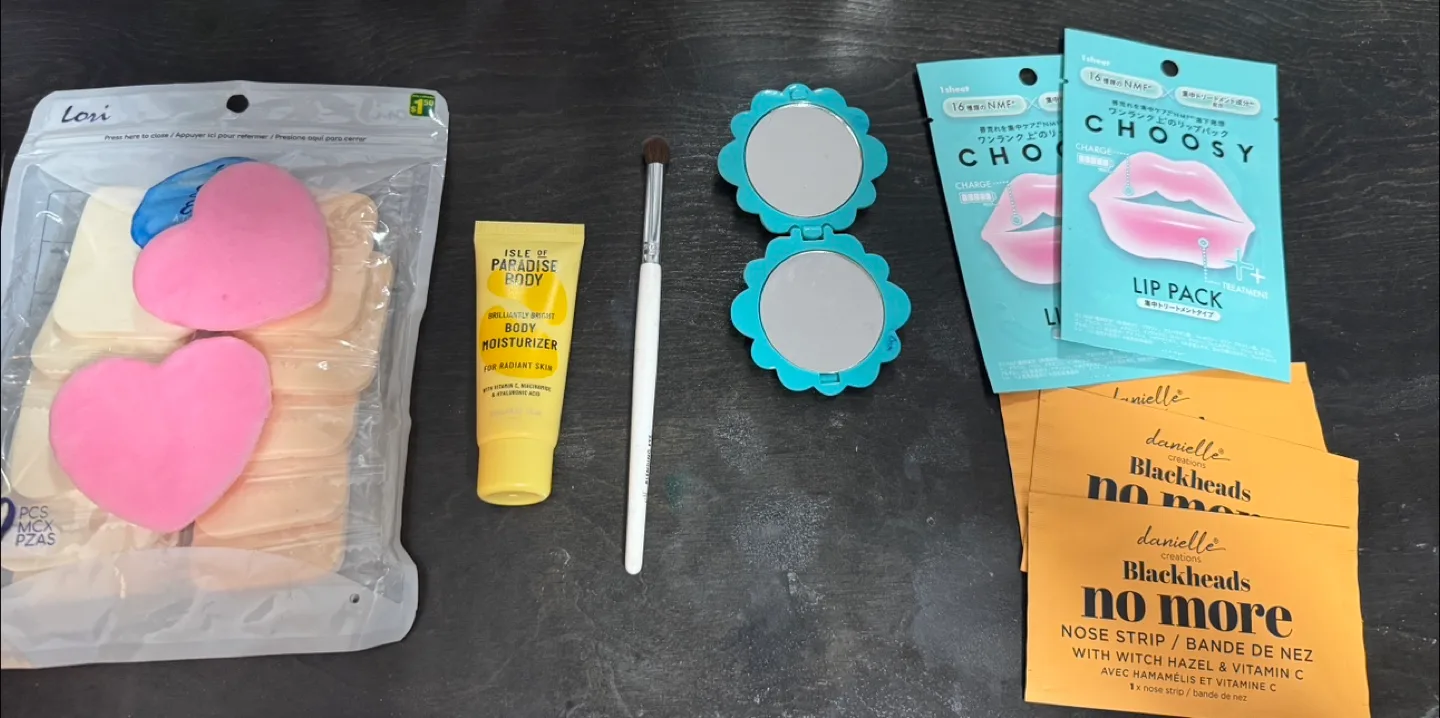 (Free with purchase) pick 1 out of 5