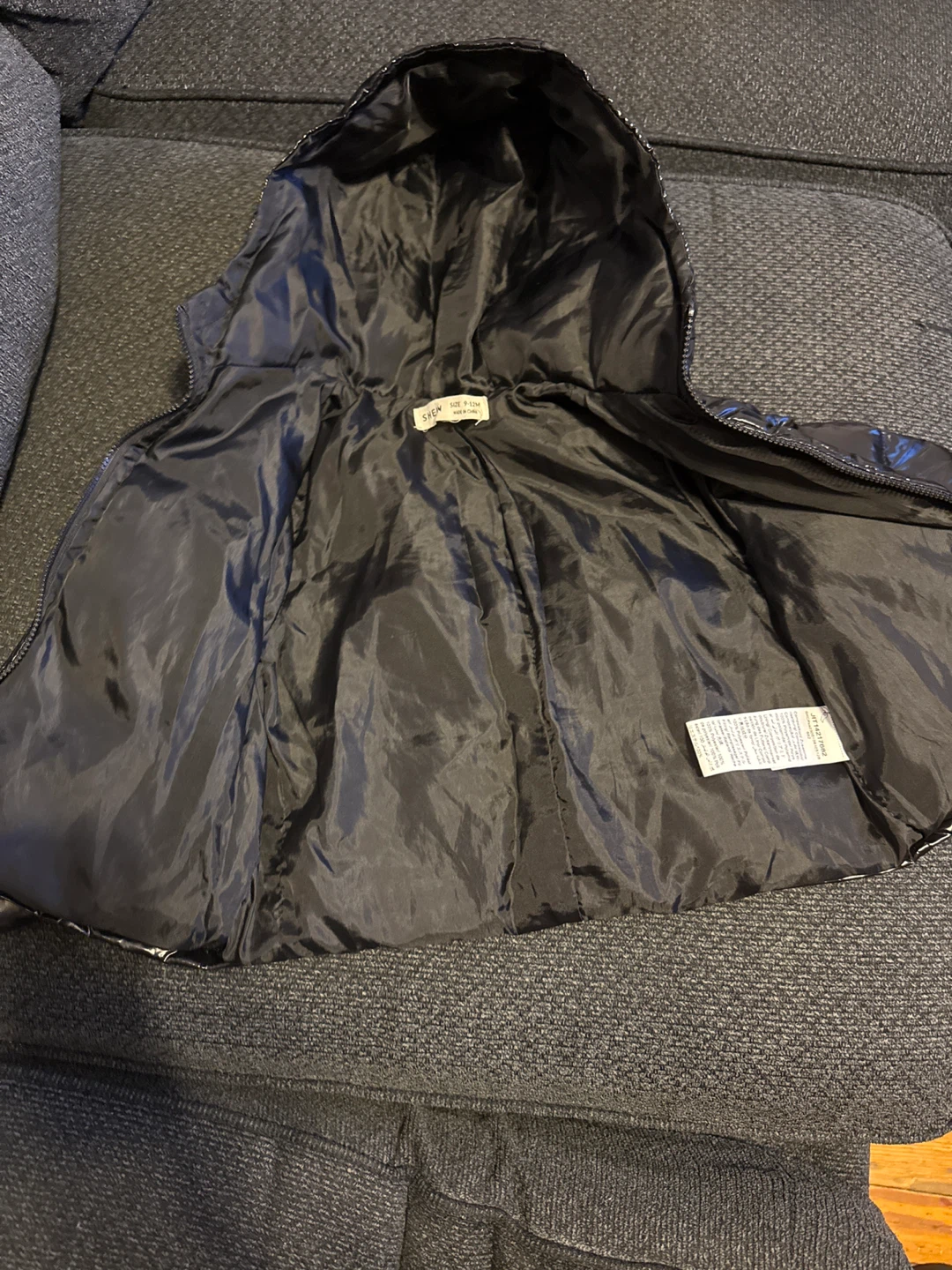Shein Kids Black Puffer Jacket 9-12 months - photo 2