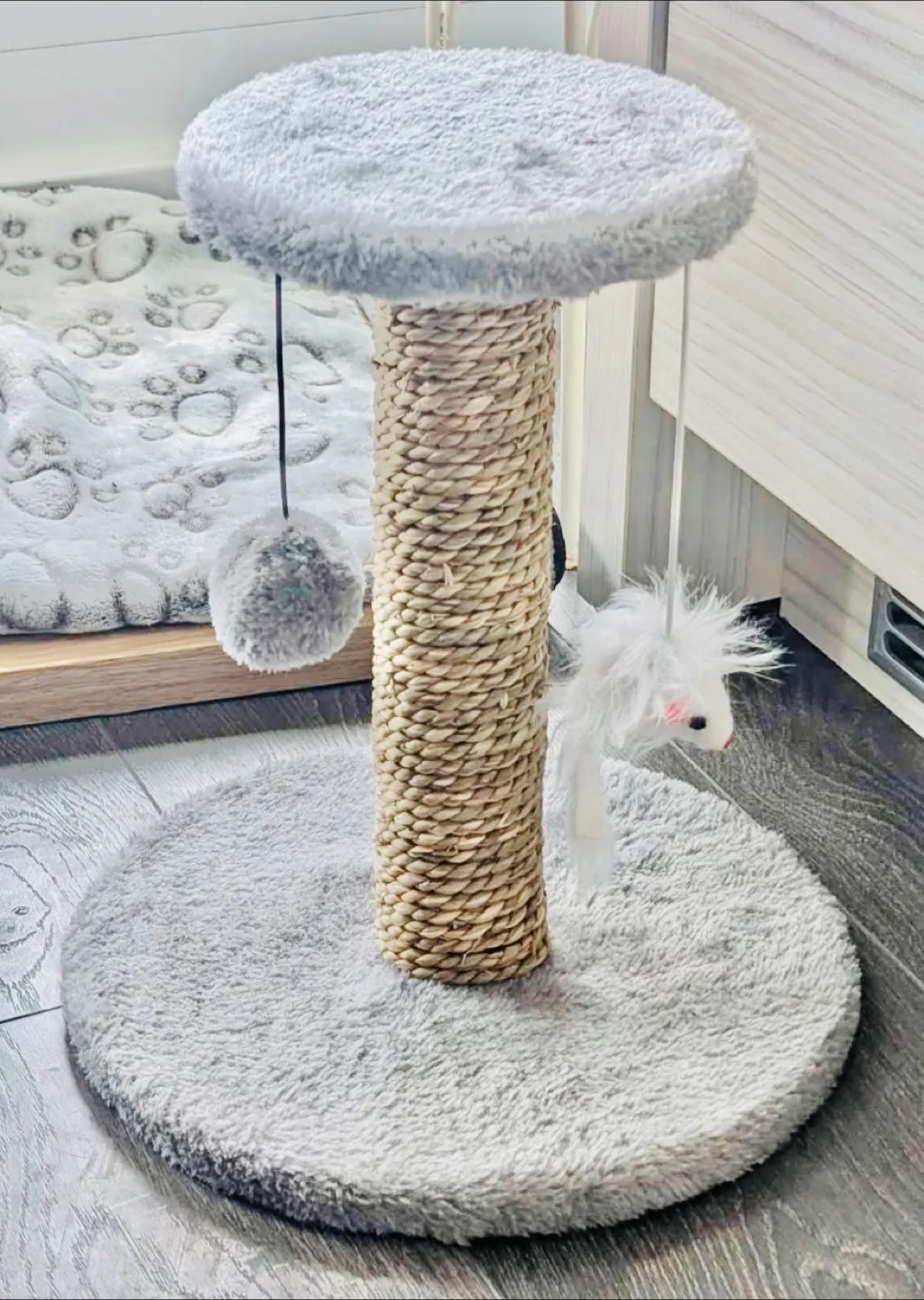 Cat Scratching Post Tree with Toys Small- Grey image indicator(4)