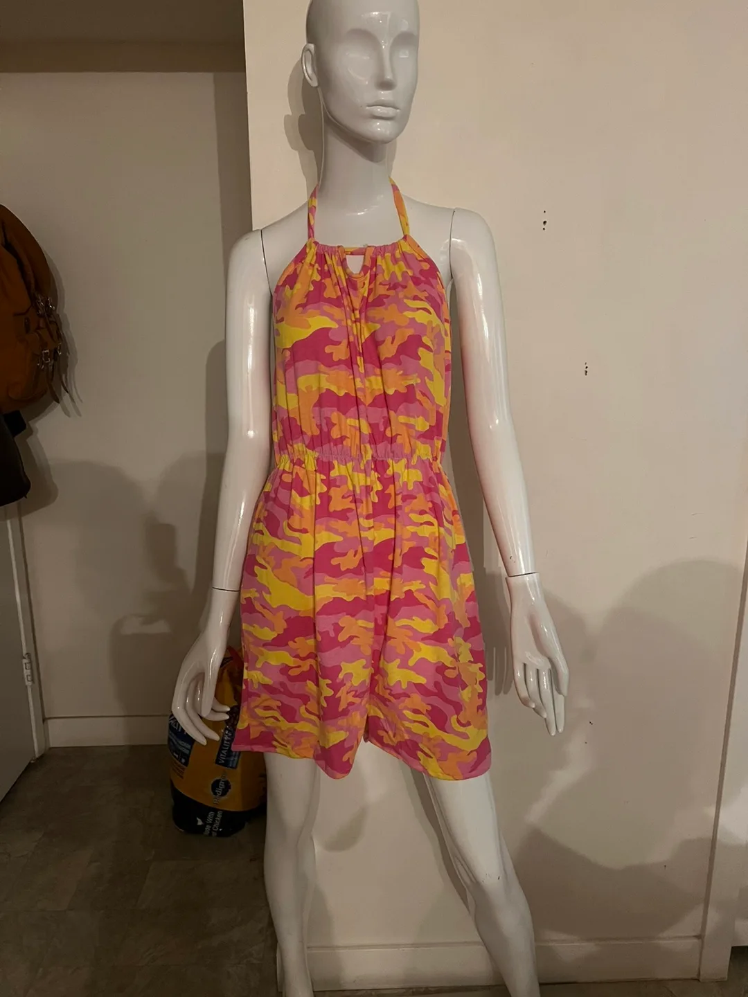 Assorted Women's Clothing thumbnail