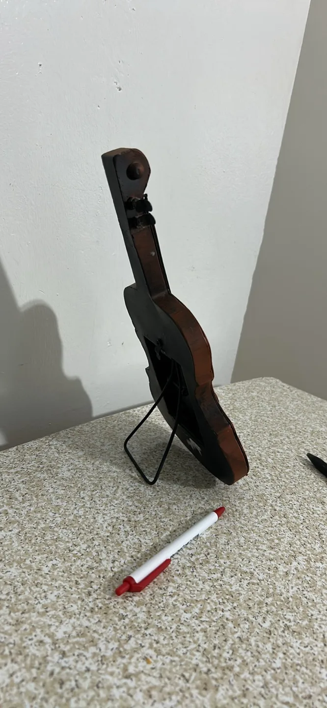 Violin Photo Frame image indicator(2)