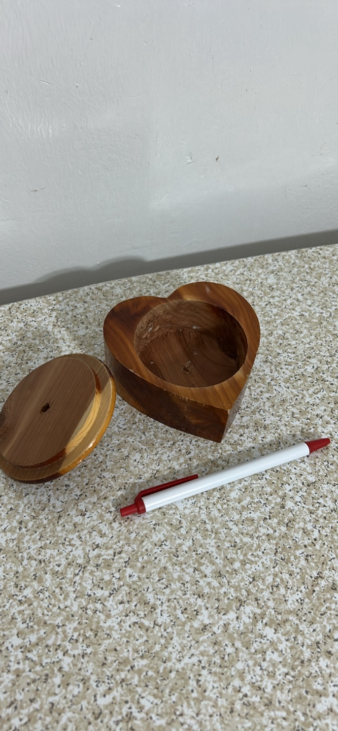 Heart-shaped Wooden Box - photo 2
