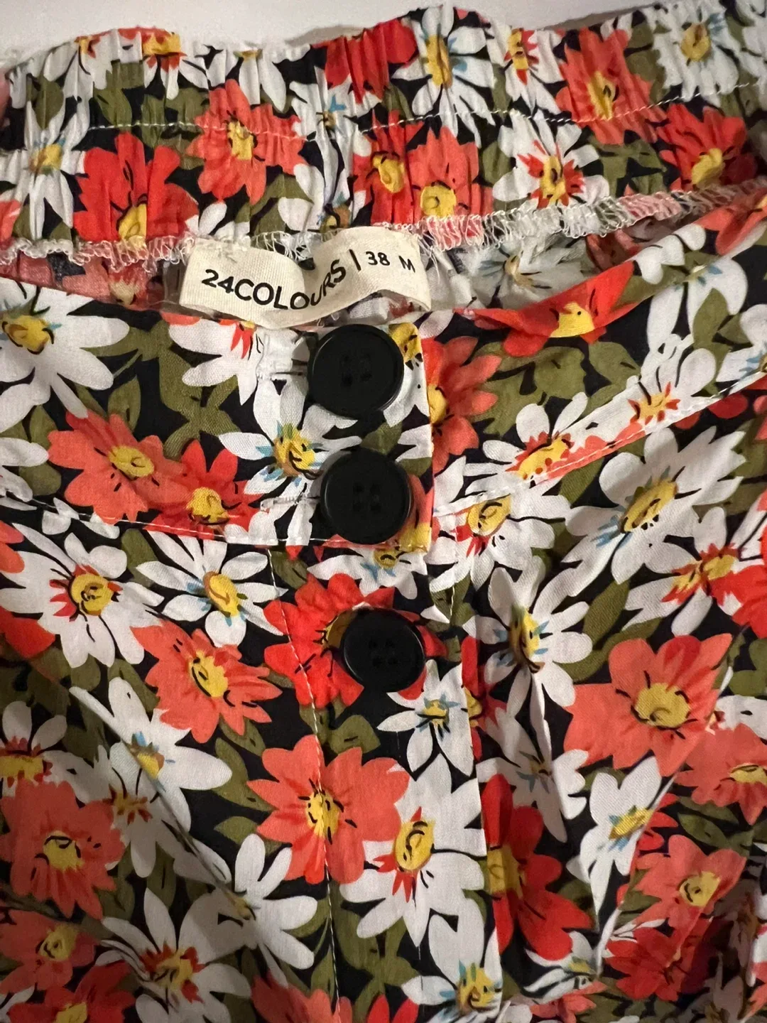 24Colours Floral Skirt - Size M thumbnail