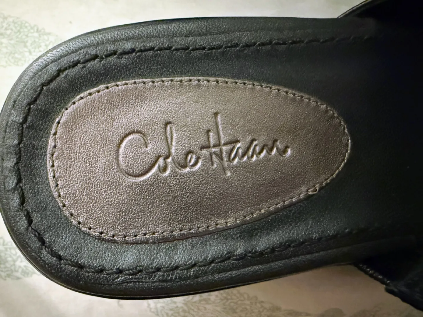 Cole Haan x Nike Air Black Leather Thong Sandals image indicator(7)