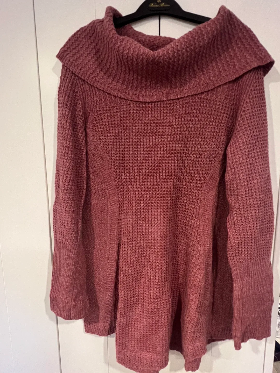 Angel of the North Sweater - Size M thumbnail