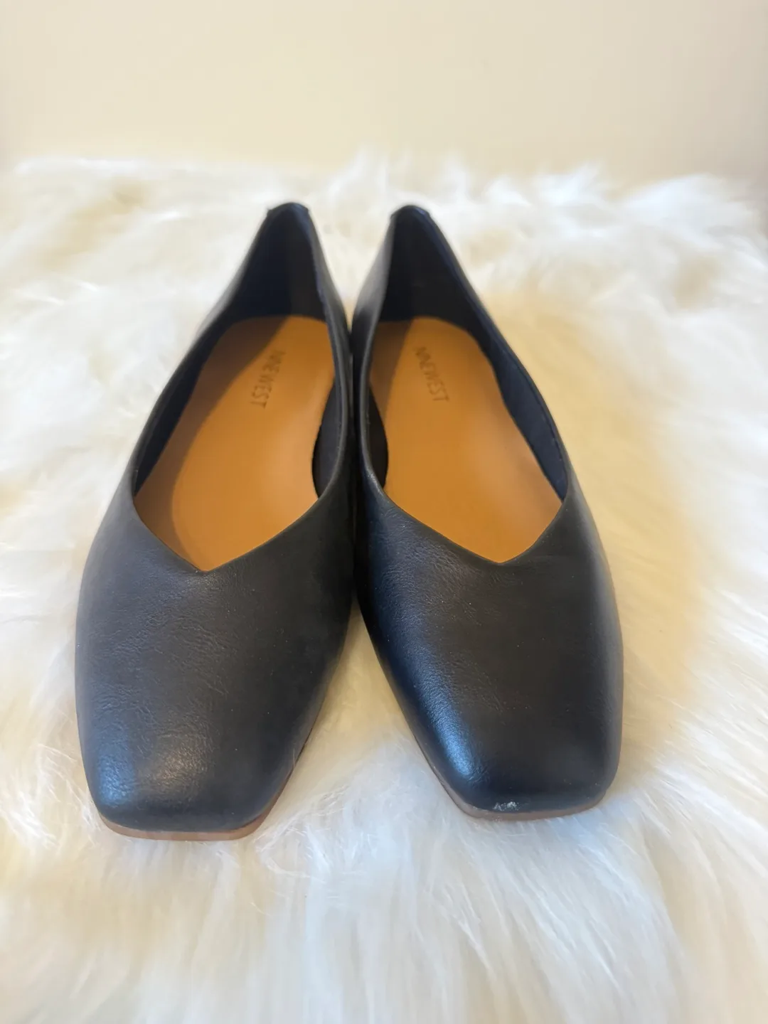 Nine West Black Ballet Flats image indicator(3)