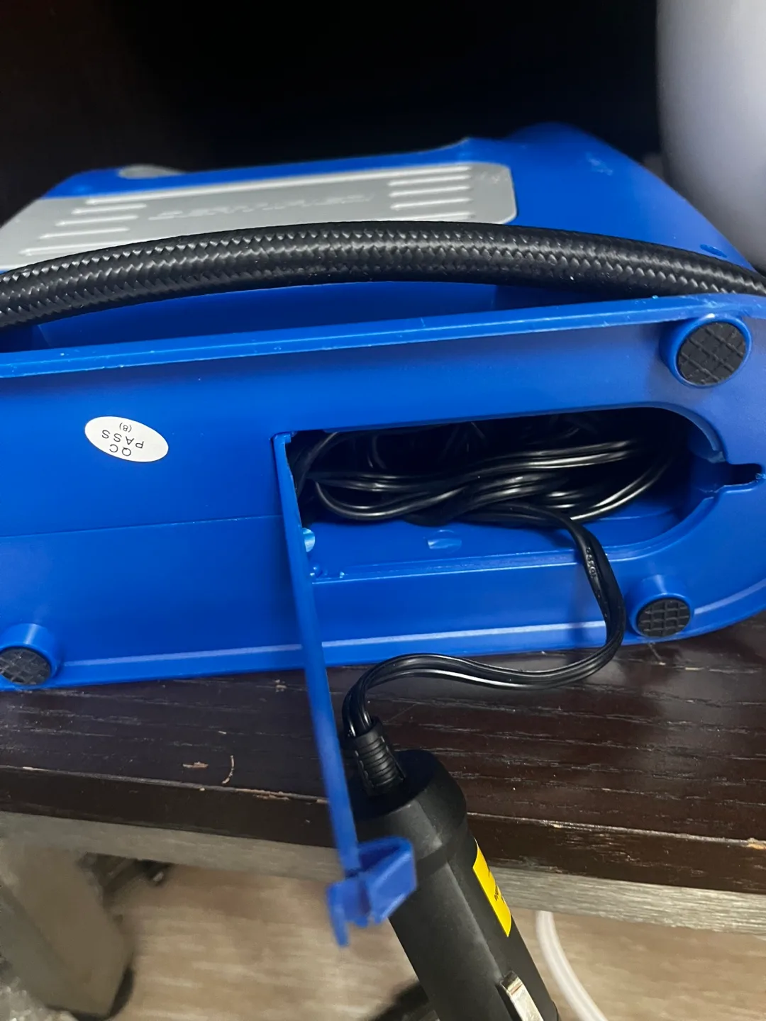 Black+Decker & Certified Air Compressor image indicator(2)